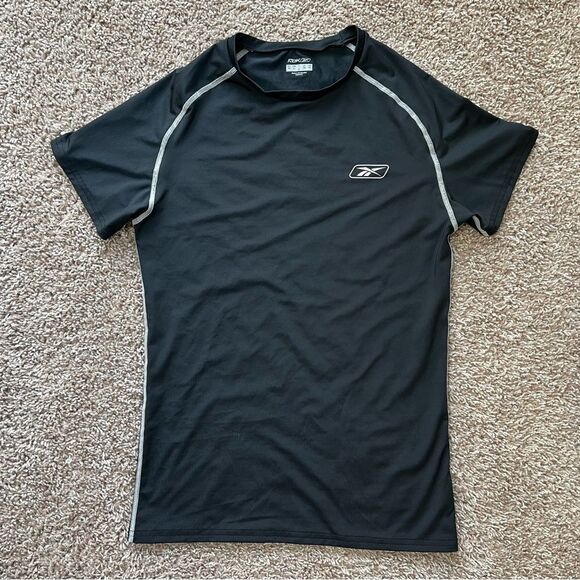 Reebok Training Short Sleeve Shirt - Picture 1 of 11
